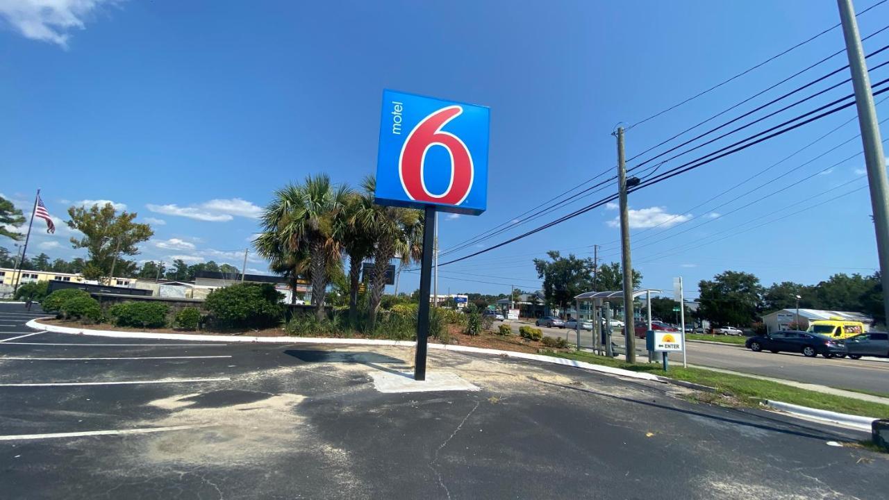 Motel 6 Wilmington, NC - Market Street Kültér fotó