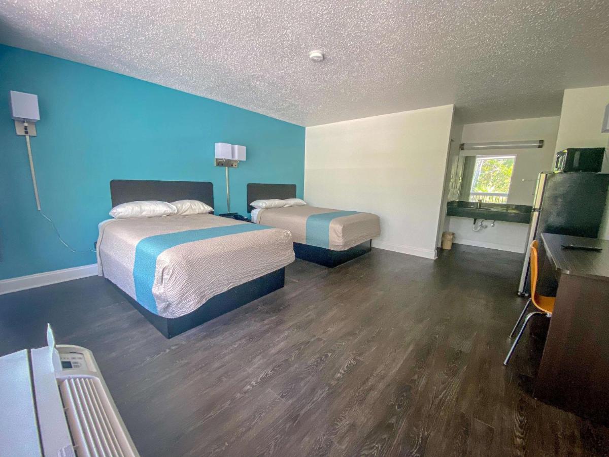 Motel 6 Wilmington, NC - Market Street Kültér fotó