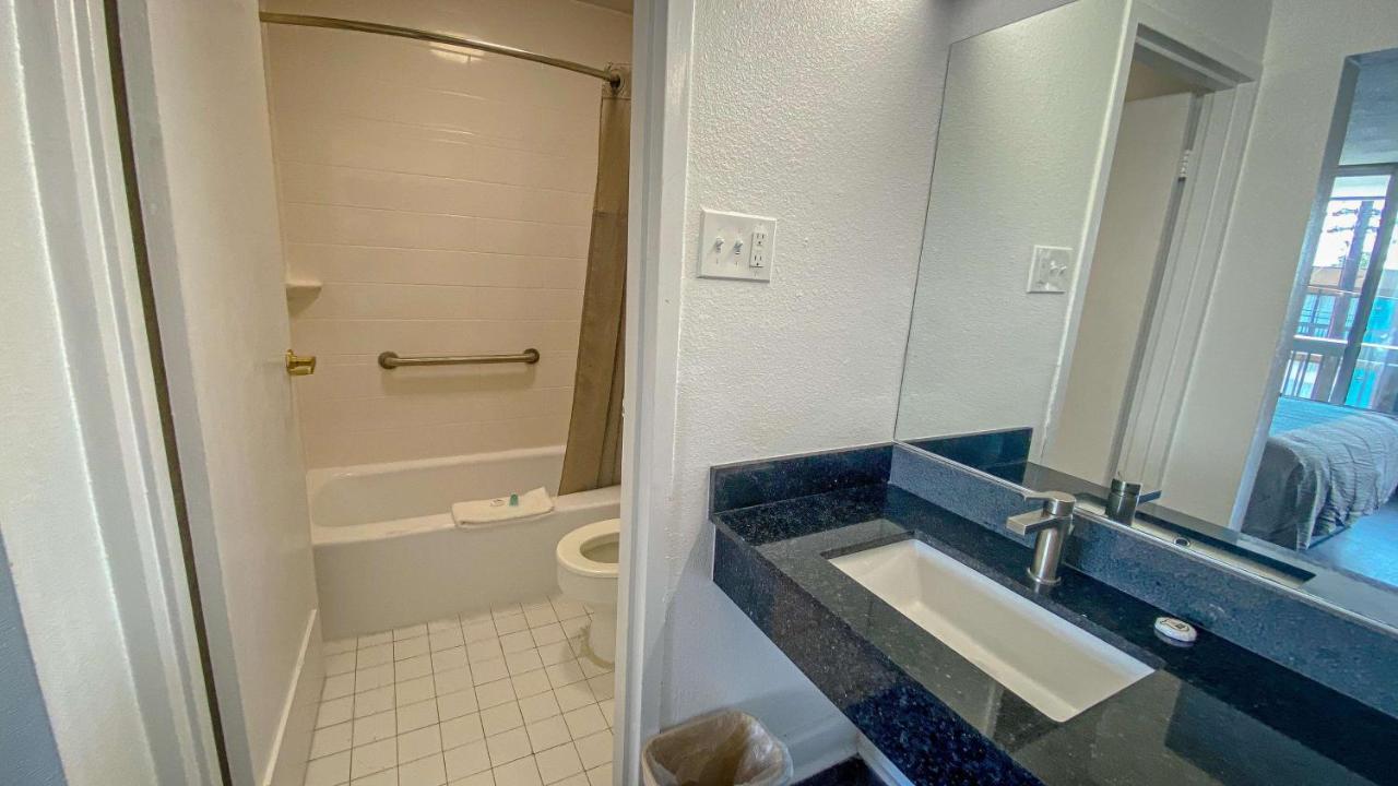 Motel 6 Wilmington, NC - Market Street Kültér fotó